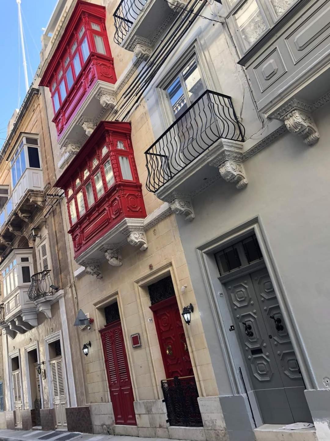Julesy'S Bnb Hotel Cospicua ภายนอก รูปภาพ