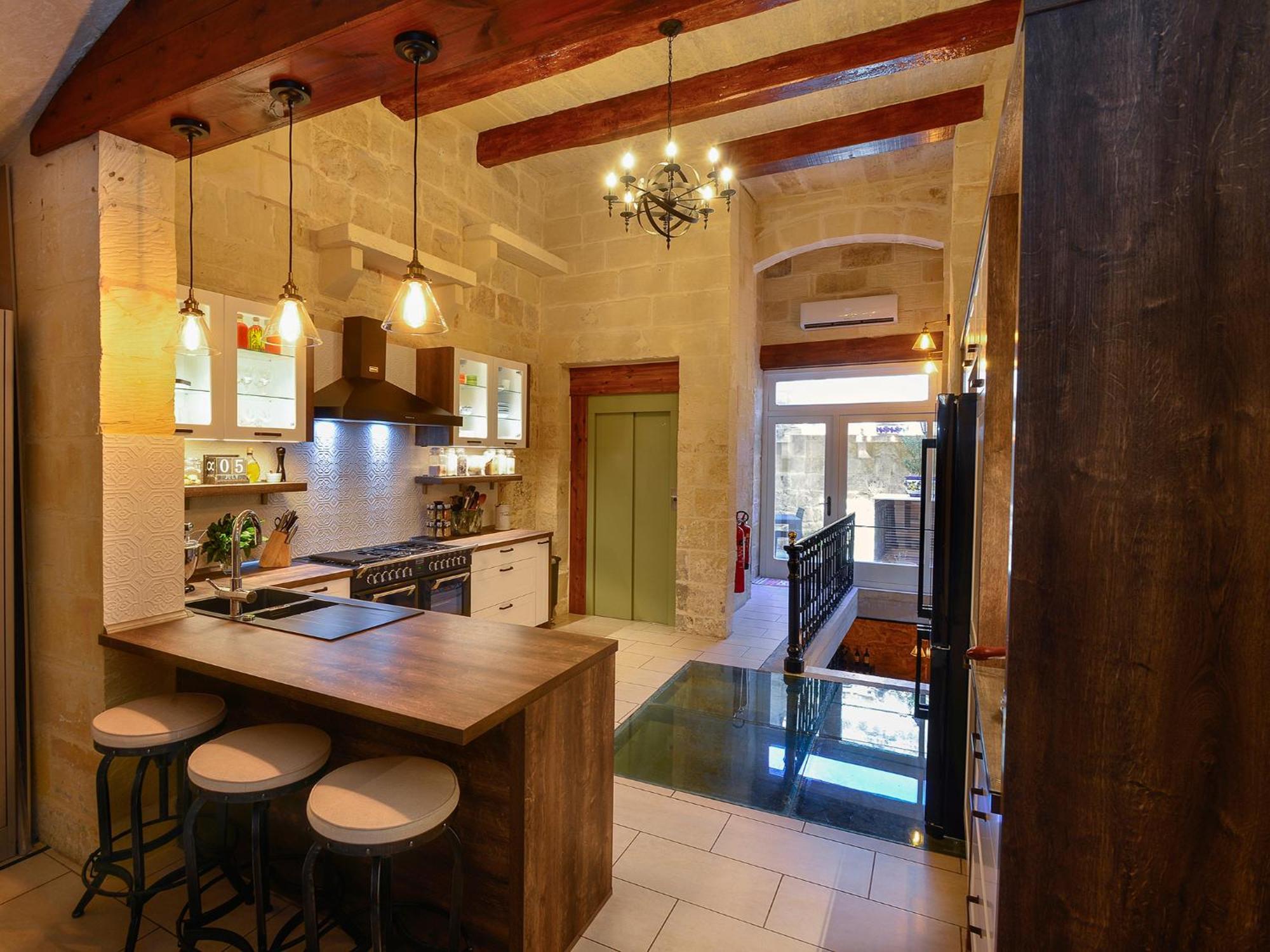 Julesy'S Bnb Hotel Cospicua ภายนอก รูปภาพ